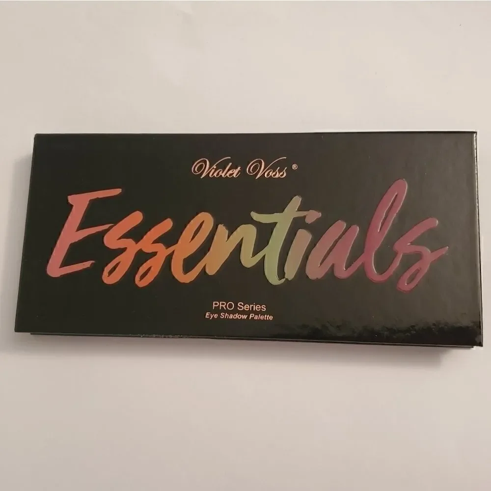 Violet Voss Essentials Palette